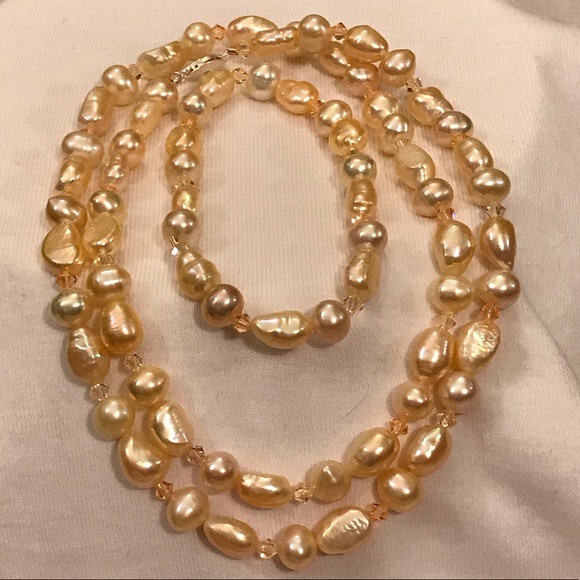 Genuine Baroque Pearl Necklace & Bracelet Set - Picture 6 of 8